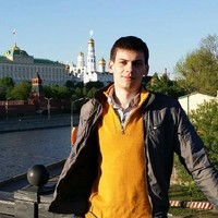 Роман Новиков