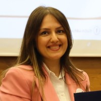 Zeynep Özgüner