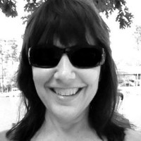 Debra Kelly