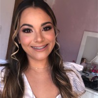 Naira Fernandes Costa