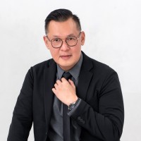 Raymond Siew