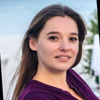 Yevheniia Skorozvon