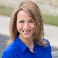 Carrie Angiolet