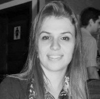 Marília Parolin