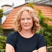 Jana Hess
