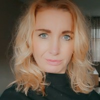Monique Van Wijk