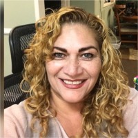 Edith Leal