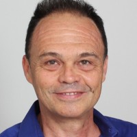 Nicolas D.