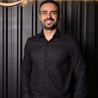 Miguel Valadares Acipreste de Oliveira