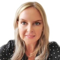 Wendy Lowe (Hoyle)