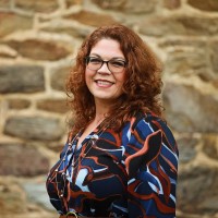 Erin Himmelberger, Aia