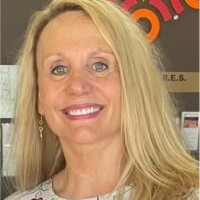Kim (Wendel) Selzler