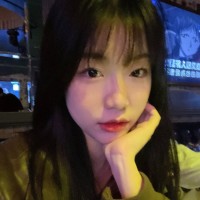 Phoebe Lee