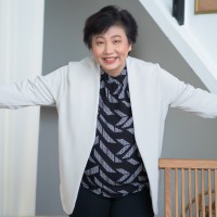 Dr Claire Keow (CK)
