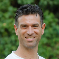 Nir Yogev