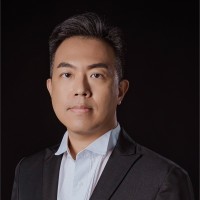 Helton Chang