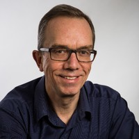 Peter Delves