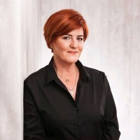 Andrea Vierthaler, Ma