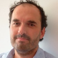 Roberto Santolaria