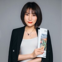 Leona Wang