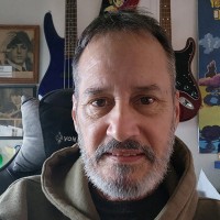 Bruce M Warnick