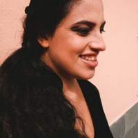 Laís Corrêa
