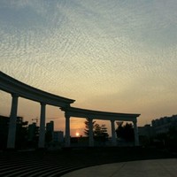 邹国威