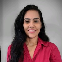 Debora Andrade Saraiva
