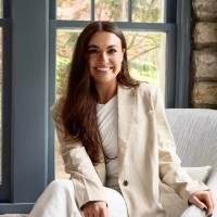 Olivia Thomas