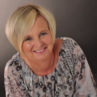 Paula Lumsden