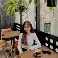 Yen Nhi Le