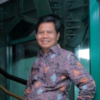 Budiyono .
