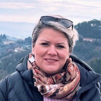 Kathy Kimpe