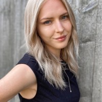Julia Pelzer