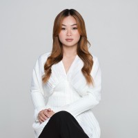 Janet Lau