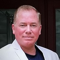 Dr. Thomas Fisher