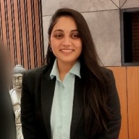 Riddhi Bhatt