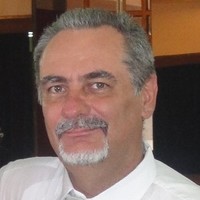 Lucian Gulerez