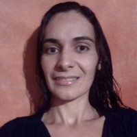 Luciane Castro