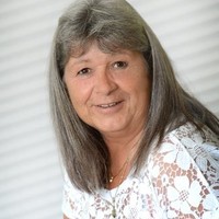 Renner Helga
