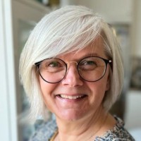 Antoinette M van der Wal