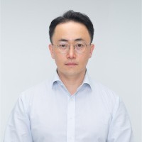 Dong Young Kim
