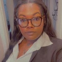 Zondreya White