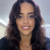 Camila Neves De Freitas
