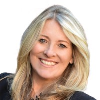 Stephanie L. Tweet
