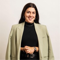 Bionda De Vries