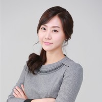 Anna Lee