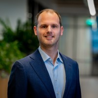 Arjen Holdinga