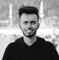 Akshay Darade ↗️🚀