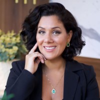 Aline Carvalho